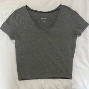 Wild Fable Gray V-Neck Crop Top Size Small